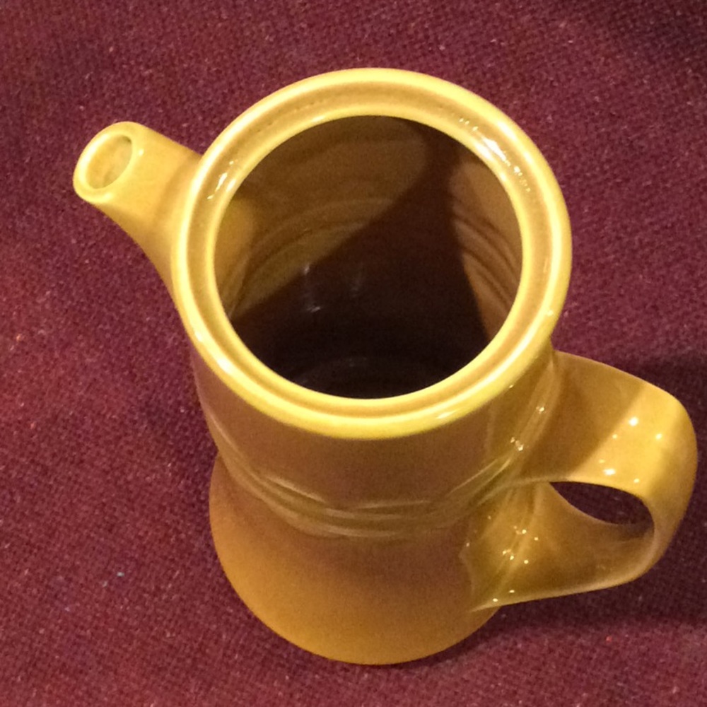 Pitcher - Picture 2 of 9